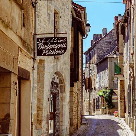 L'hostellerie De Saint-jacques Villeneuve-dʼAveyron